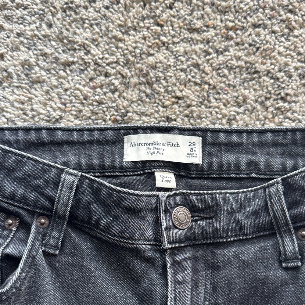 Abercrombie & Fitch Skinny High-Rise Jeans